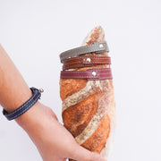Link Rakhi Band, Maroon