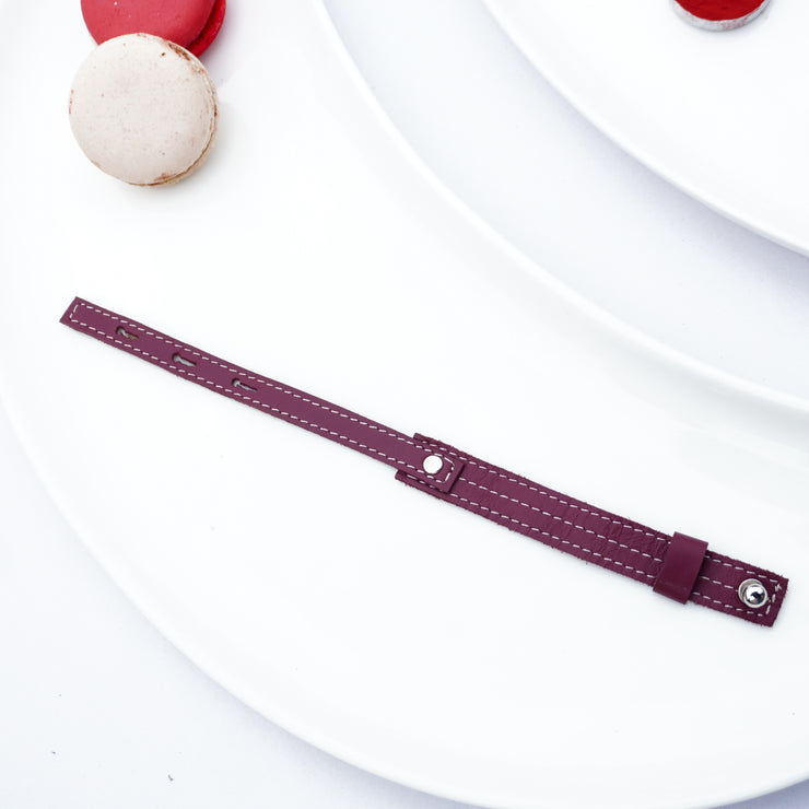 Link Rakhi Band, Maroon